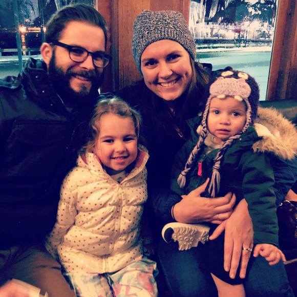 Meet your Posher, Alicia - Picture 1 of 1